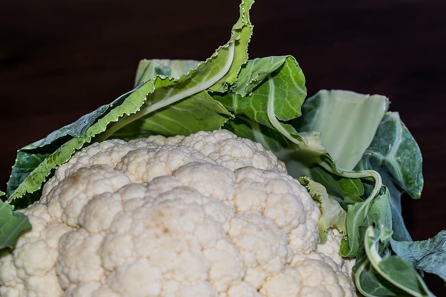 cauliflower, vegetables, white, green, raw, raw food, white green HD wallpaper
