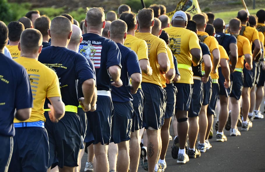 group of people walking, Jogging, Runners, Unit, Formation HD wallpaper