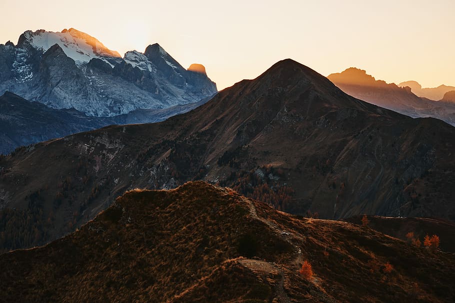 scenery of mountains, brown and white mountains at sunset, rock HD wallpaper