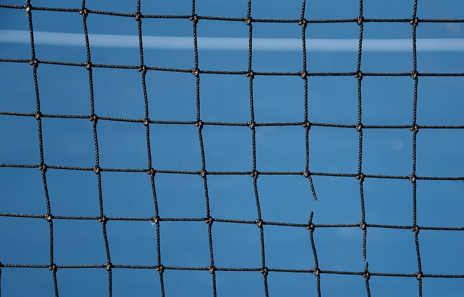 blue net, black net, blue sky, broken, link, tennis net, full frame HD wallpaper