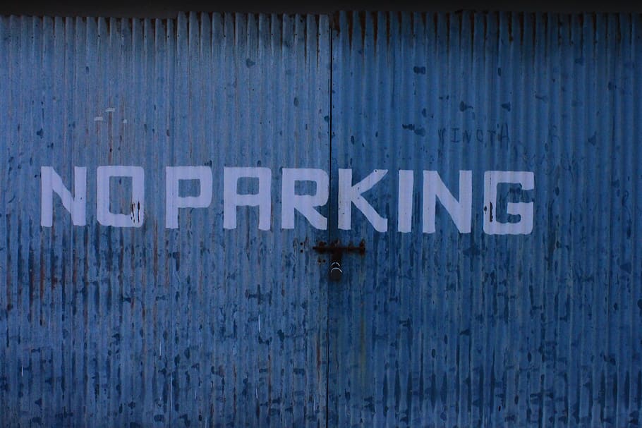 no parking, blue, sign, warning, text, western script, communication HD wallpaper