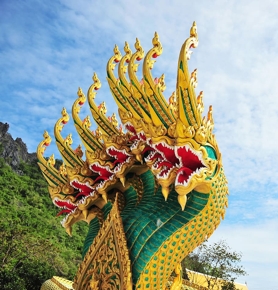 yellow and green 8-headed dragon statue, ancient ancient animals, HD wallpaper