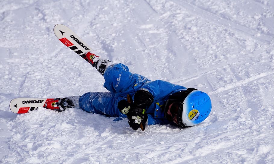 man on snow, winter, cold, ice, sport, skiers, leisure, departure HD wallpaper
