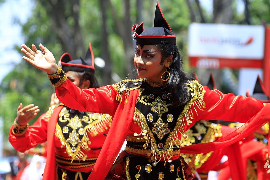 dance, dancer, indonesian, java, girl, traditional, focus on foreground, HD wallpaper