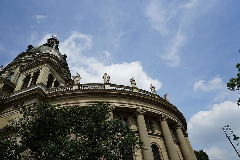 Hungary, Budapest, Cathedral, cloud - sky, architecture, building exterior HD wallpaper