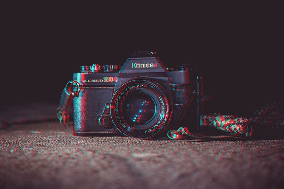 shallow focus photography of black Konica DSLR camera, pop-art effect black Konica DSLR camera, HD wallpaper