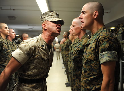 men wearing military uniform standing inside building, drill instructor HD wallpaper
