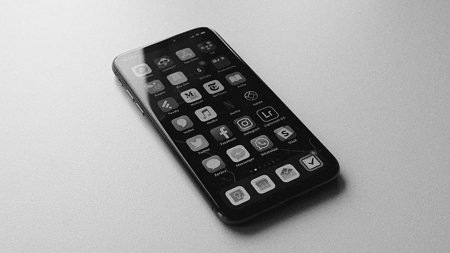 black Android smartphone, grayscale photo of post-2014 iPhone HD wallpaper