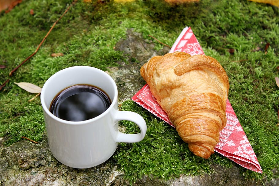 white ceramic mug beside croissant, coffee, cup, breakfast break HD wallpaper