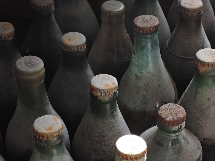 old, bottle, dusty, dirty, rusty, glass bottle, no people, indoors HD wallpaper