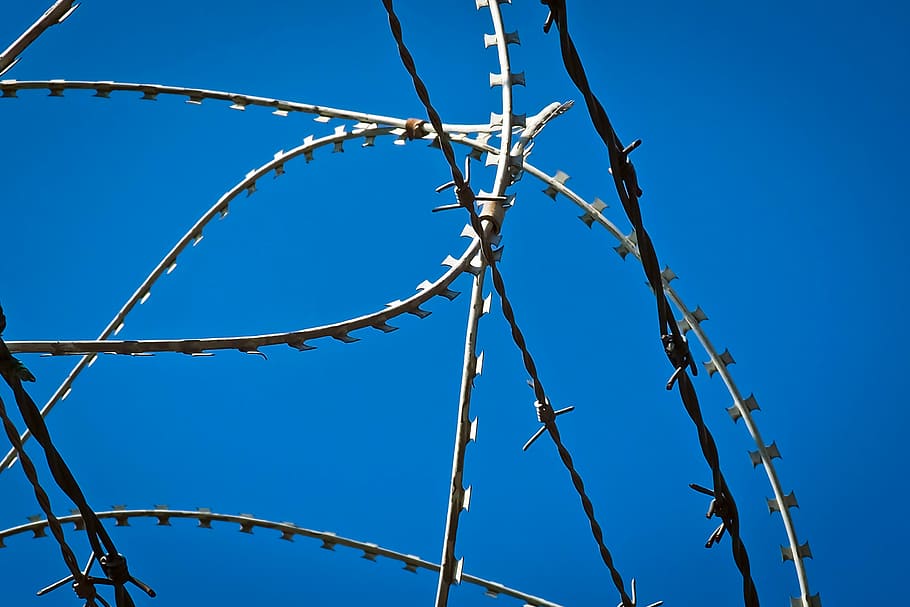 Barbed Wire, Fence, Metal, Wire, Sky, barrier, refugees, spur