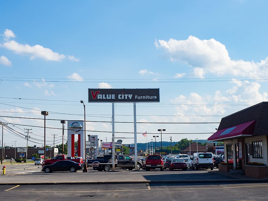 Signs on Highway, blue sky, car, clouds, store, Transportation HD wallpaper