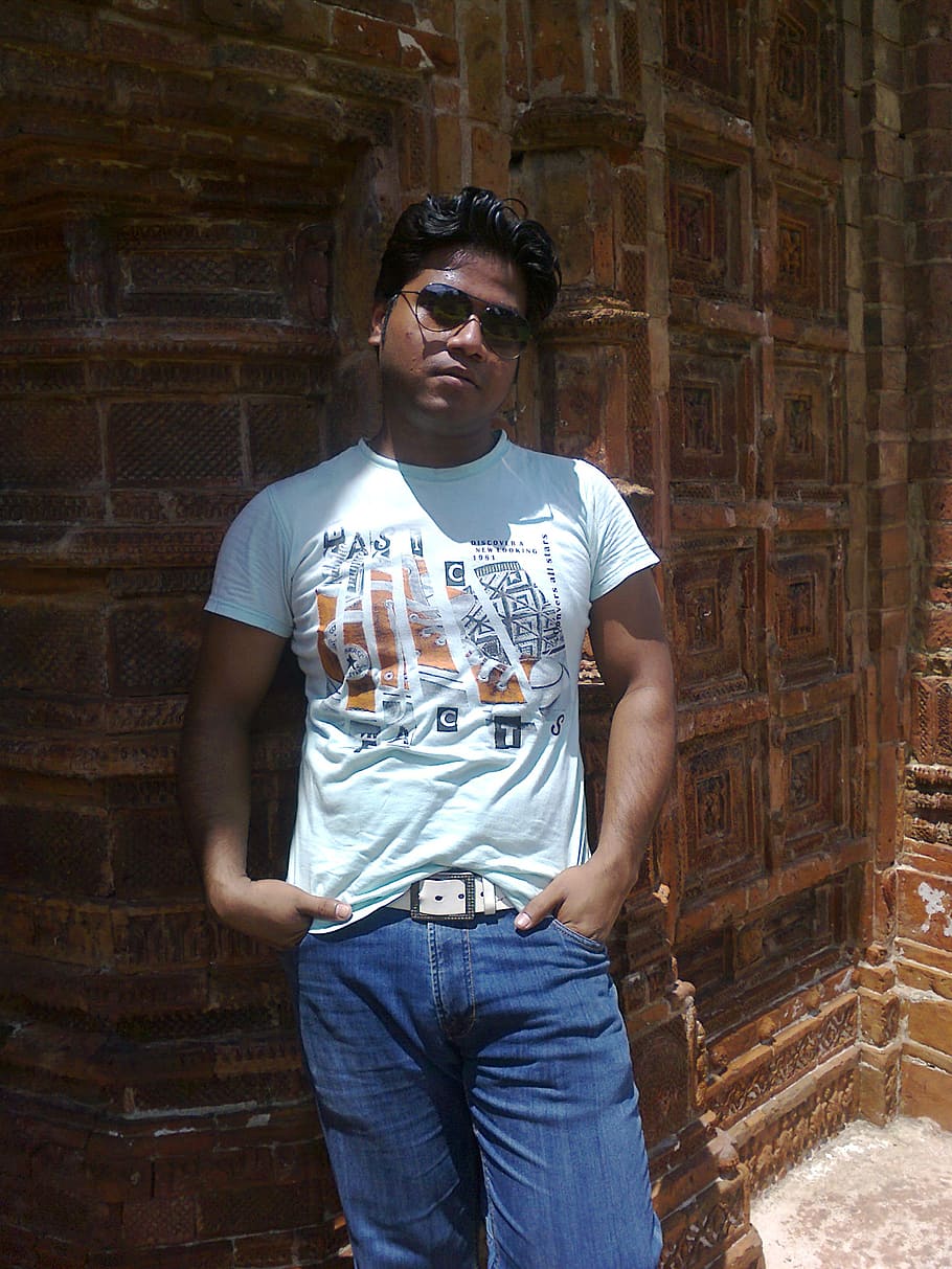 boy, cool, man, standing, sunglasses, tourist, casual clothing HD wallpaper