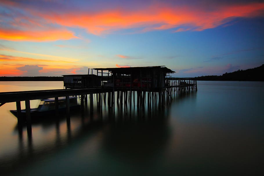 jetty, light, sea, dawn, beach, boat, bridge, dock, dusk, evening HD wallpaper