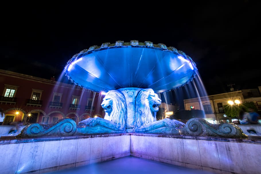 lion fountain with blue light at night, monument, water feature HD wallpaper