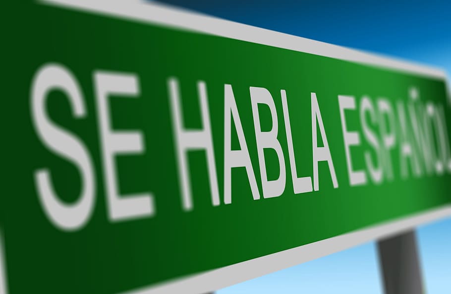 green and white road signage, spanish, learn, speech, translation HD wallpaper