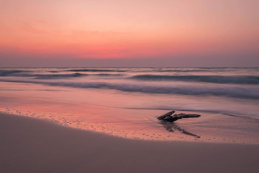 photography of seashore during daytime, photography of sunset HD wallpaper
