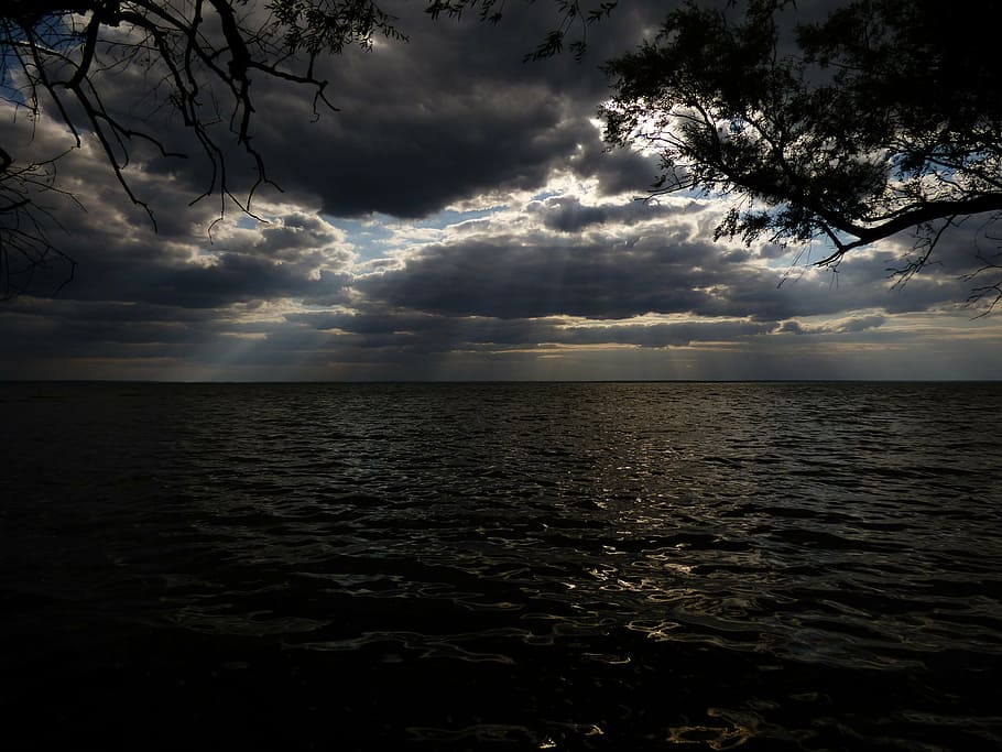 clouds, sea, rays, cloud - sky, water, horizon, horizon over water HD wallpaper