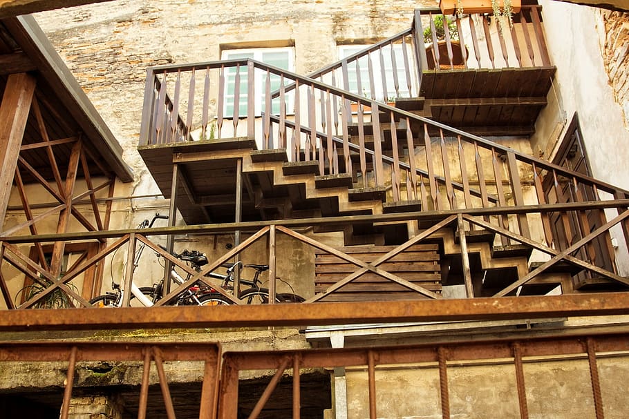 building, stairs, architecture, gradually, rise, door, built structure HD wallpaper