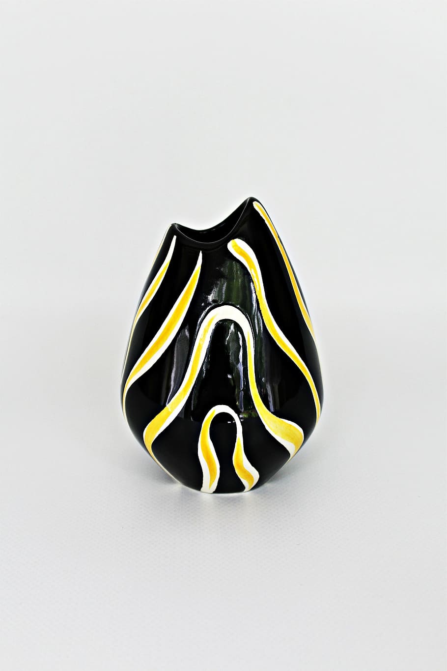 vase, ceramic, style, design, art, decoration, black, yellow HD wallpaper