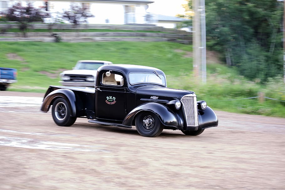 vintage black car, classic black vehicle on road during daytime, HD wallpaper