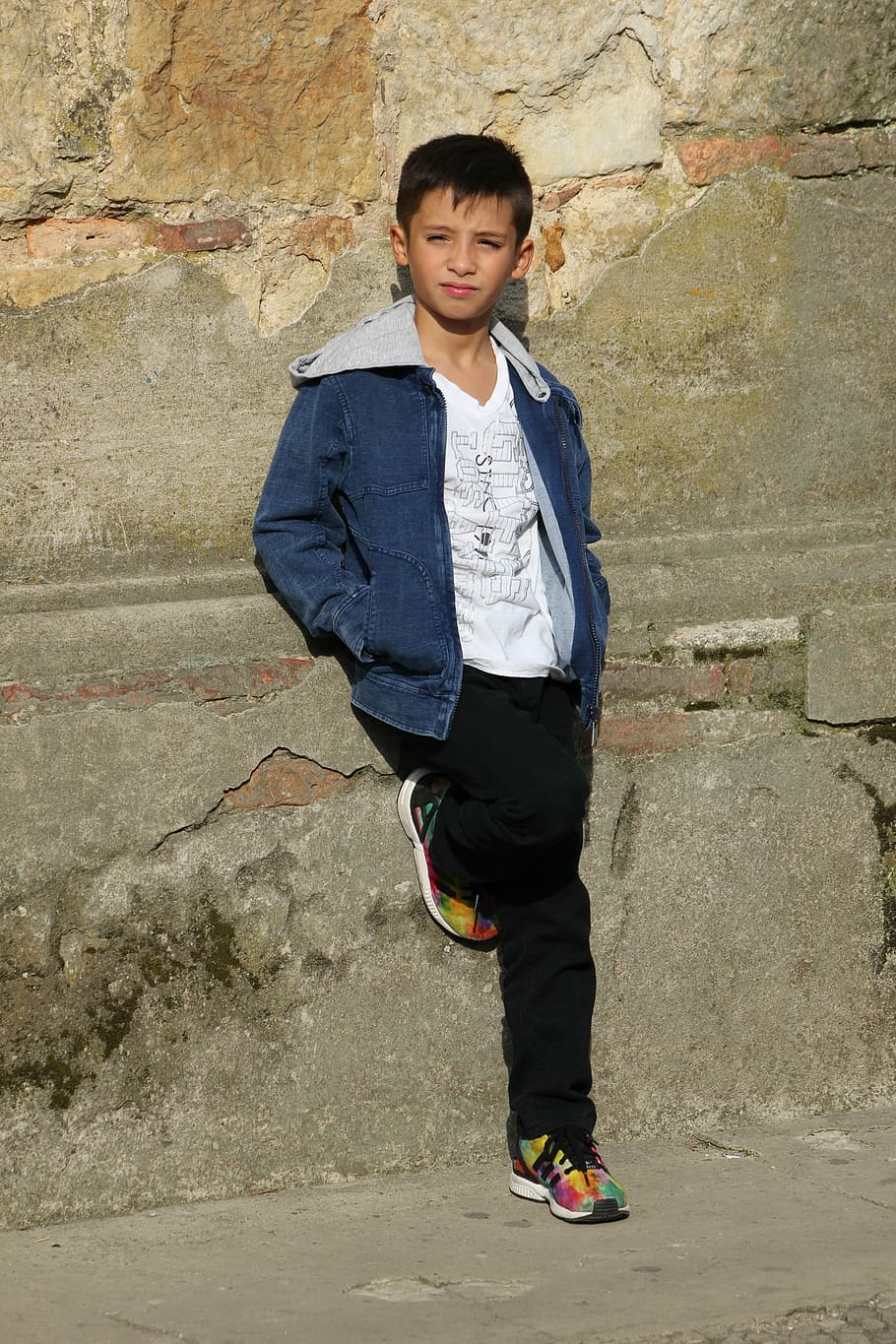 child, young, nice, model, stones, posture, posing, teen, guy HD wallpaper