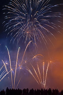 long-exposure photography of fireworks at night, silvester HD wallpaper
