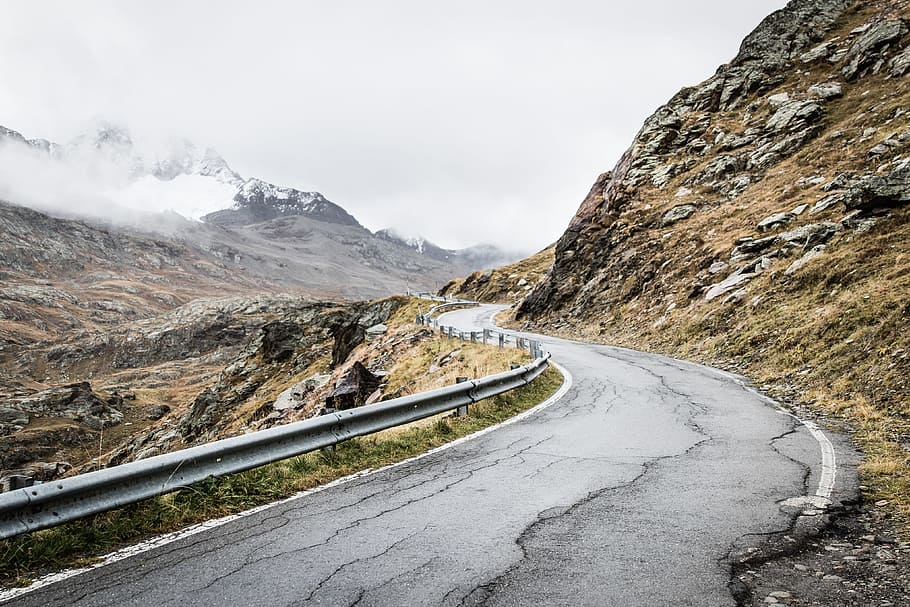 gray concrete road near mountain, photography of gray asphalt road HD wallpaper