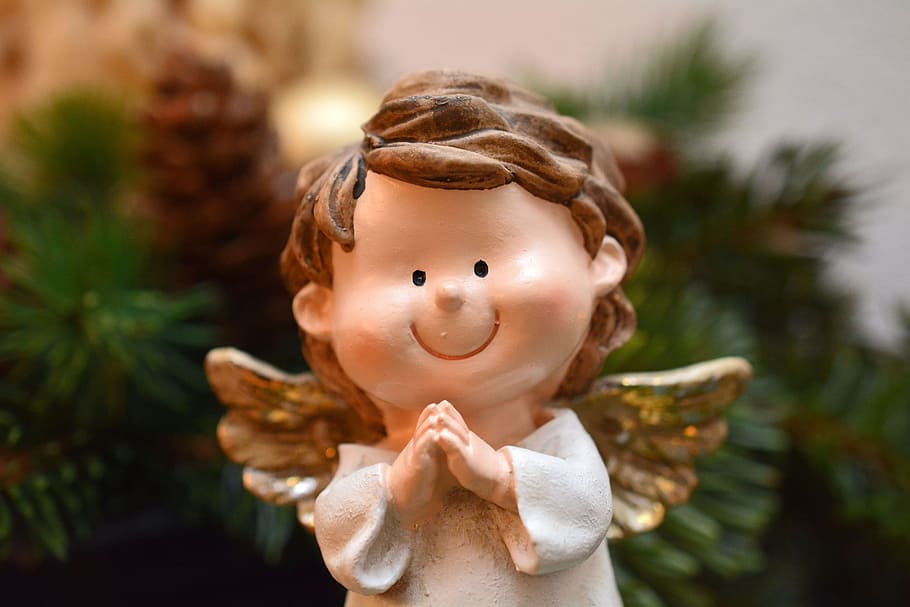 white and gold angel ceramic figurine, christmas, angel wings