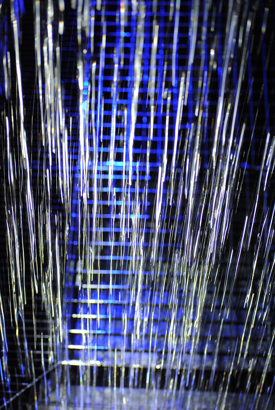 water, grating, blue, white, silver, light, random structure HD wallpaper