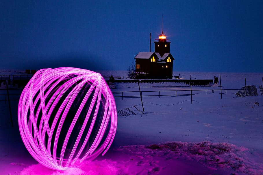 orb, long exposure, lights, night, lighthouse, winter, red HD wallpaper
