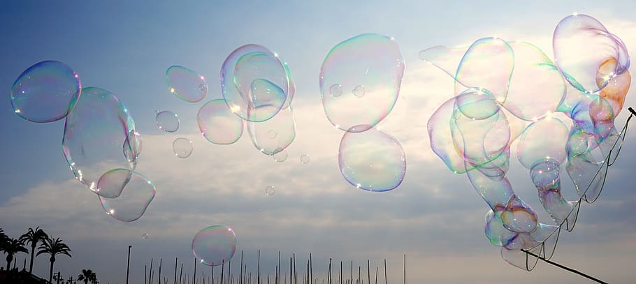 bubbles, soap, colors, children, fun, sky, enjoying, soap sud HD wallpaper