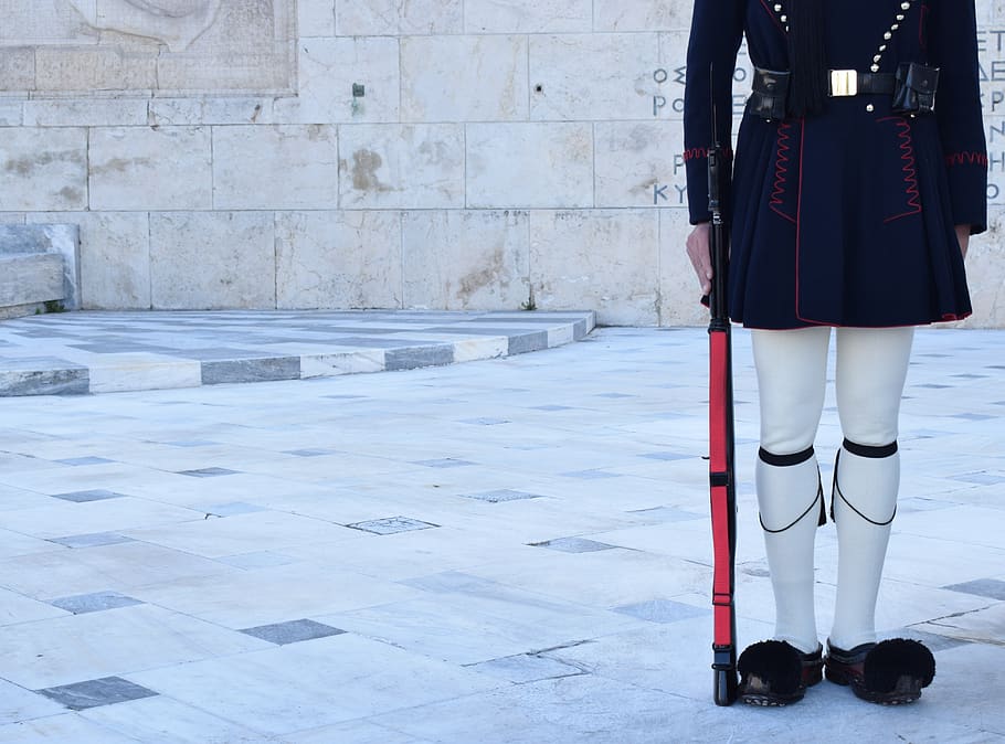 τσολίας, athena, standing, low section, real people HD wallpaper