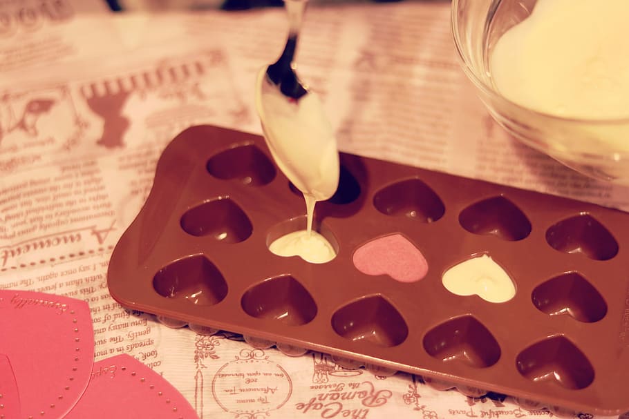 heart chocolate pan, dessert, sweet Food, indoors, no people HD wallpaper