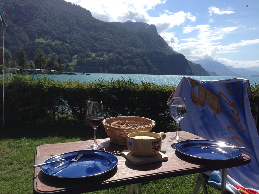 dinnerware on table near bushes, fondue, switzerland, mountains, HD wallpaper