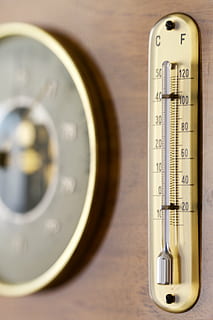 yellow thermometer displaying 40 celcius, measuring station HD wallpaper