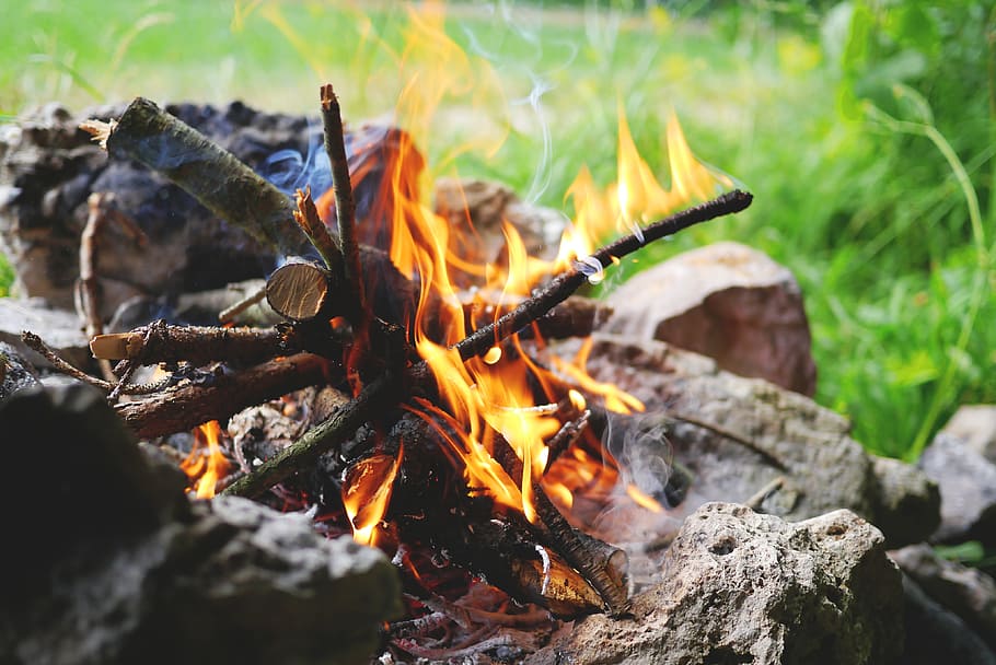 close-up photography of fire on gray stone, campfire, flame HD wallpaper
