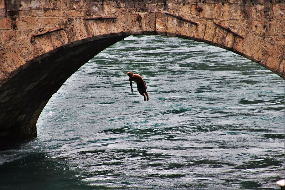 jump, bridge, river, bern, effort, jumping, young, water, man HD wallpaper