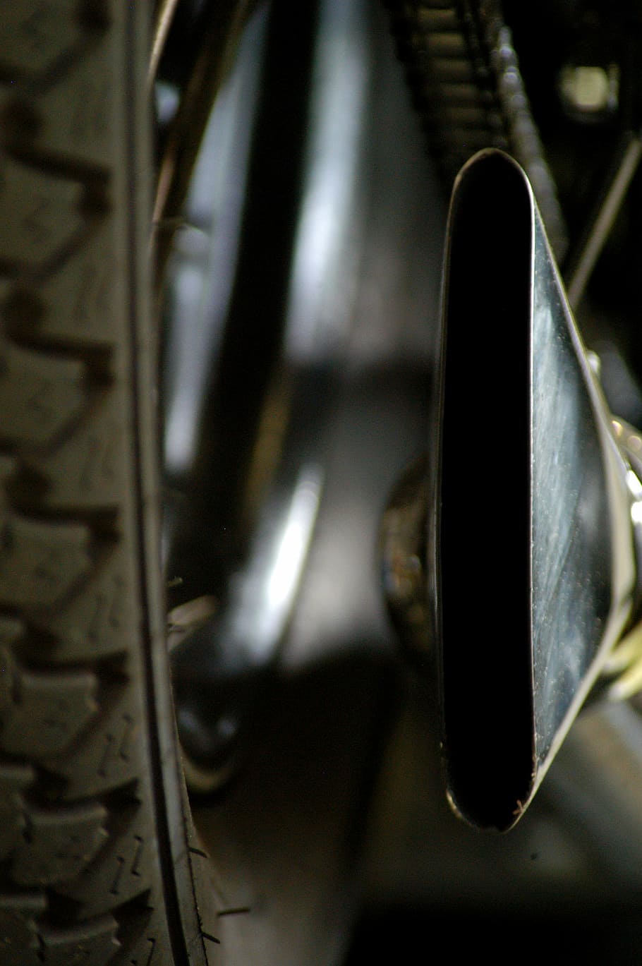 oldtimer, antique engine, exhaust, close-up, metal, indoors HD wallpaper