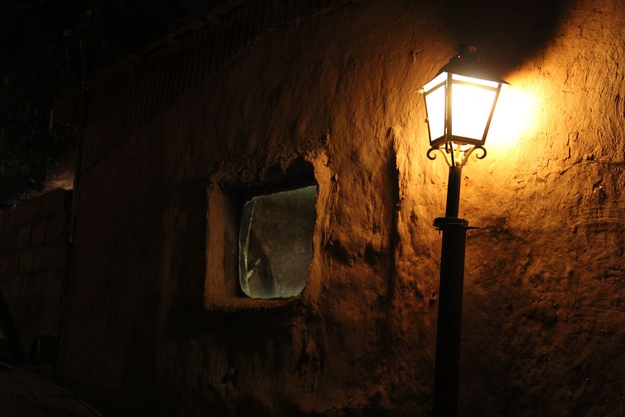 lighted pole lamp, lantern, night, adobe, san pedro de atacama, HD wallpaper