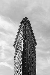 Flatiron building, New York, grayscale photo of Flat Iron building HD wallpaper