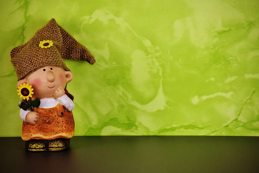 girl with sunflower figurine, imp, spring imp, decoration, dwarf HD wallpaper