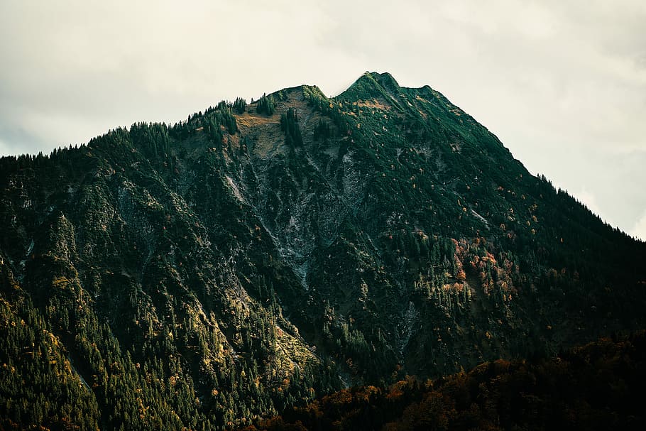 view of mountain, green and brown mountain under cloudy sky, summit HD wallpaper
