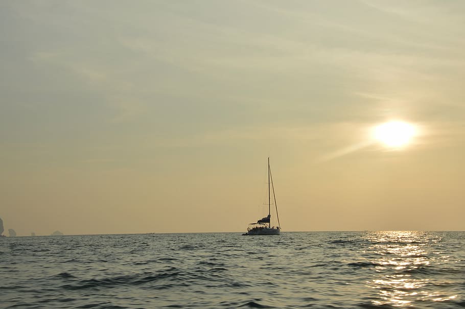sunset, ship, evening sky, sea, lichtspiel, water, nature, twilight HD wallpaper