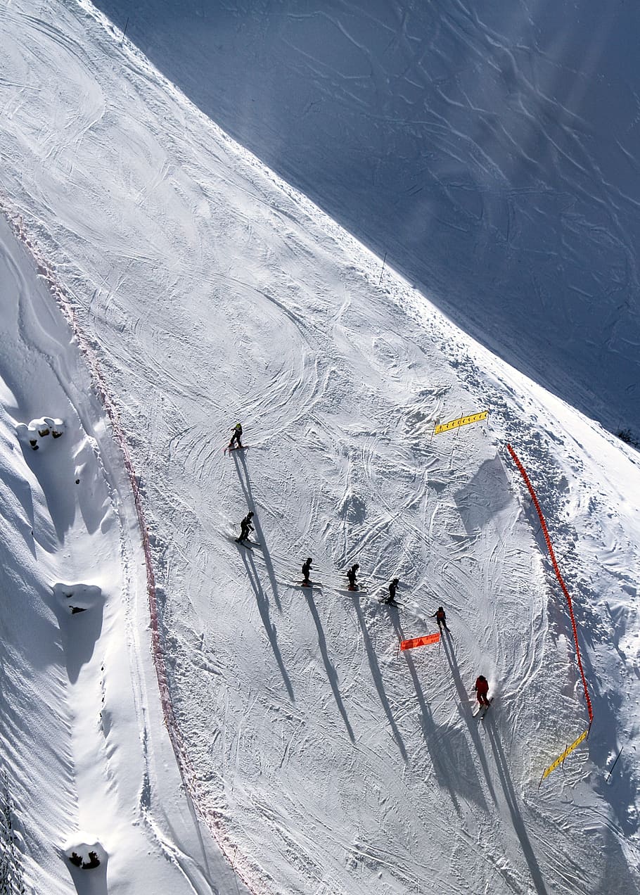 ice, skiing, skier, run, sunny, snow, winter, people, men, sport HD wallpaper