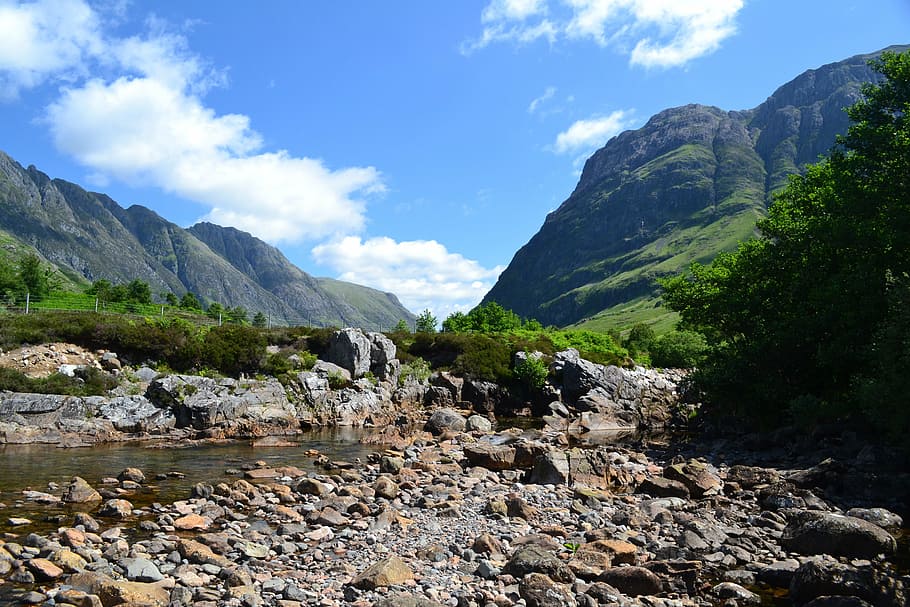 river near trees and mountain, scotland, ben, nevis, landscape, HD wallpaper