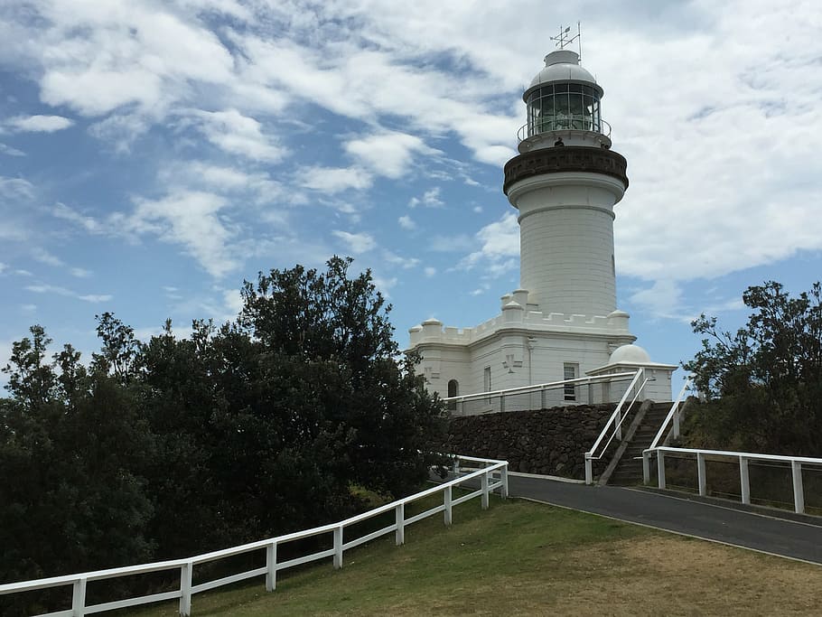 byron, lighthouse, landscape, architecture, railing, cloud - sky HD wallpaper