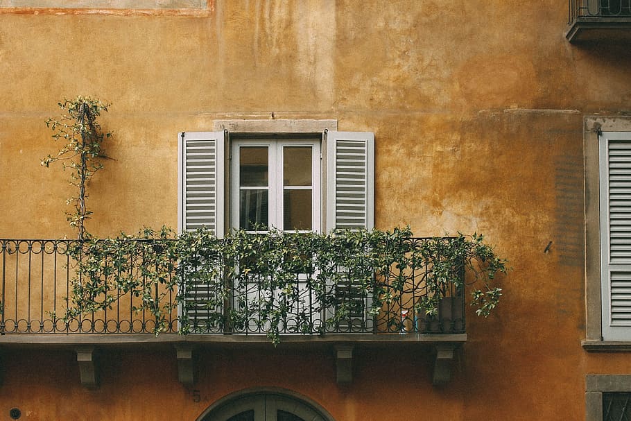 balcony, window, shutters, building, wall, house, home, architecture HD wallpaper