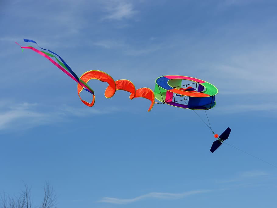 kite, fly, summer, sky, fun, outdoor, joy, dom, colorful, wind HD wallpaper