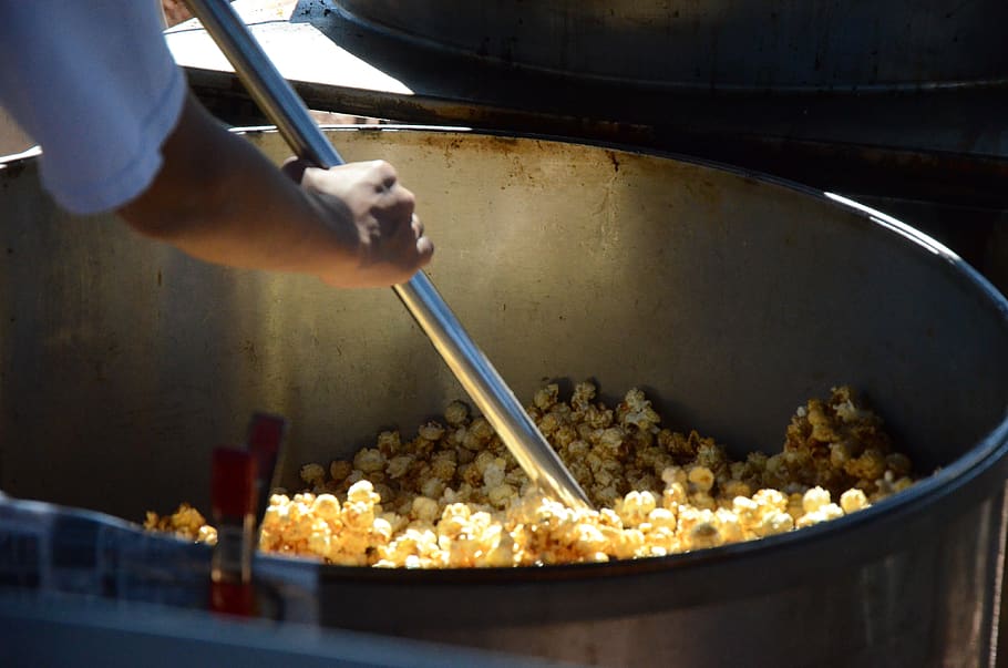 kettle corn, popcorn, food and drink, human hand, one person HD wallpaper